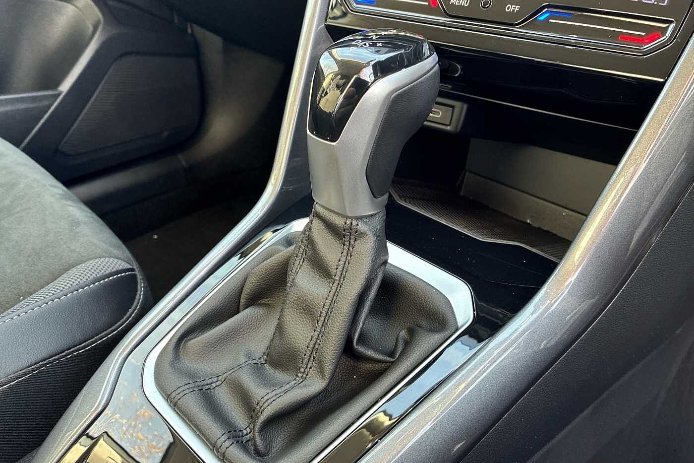 Used Volkswagen T-Roc 2023 for sale - 76350494: Photo 10