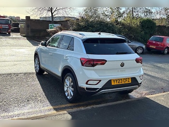 Used Volkswagen T-Roc 2023 for sale - 76350494: Photo
