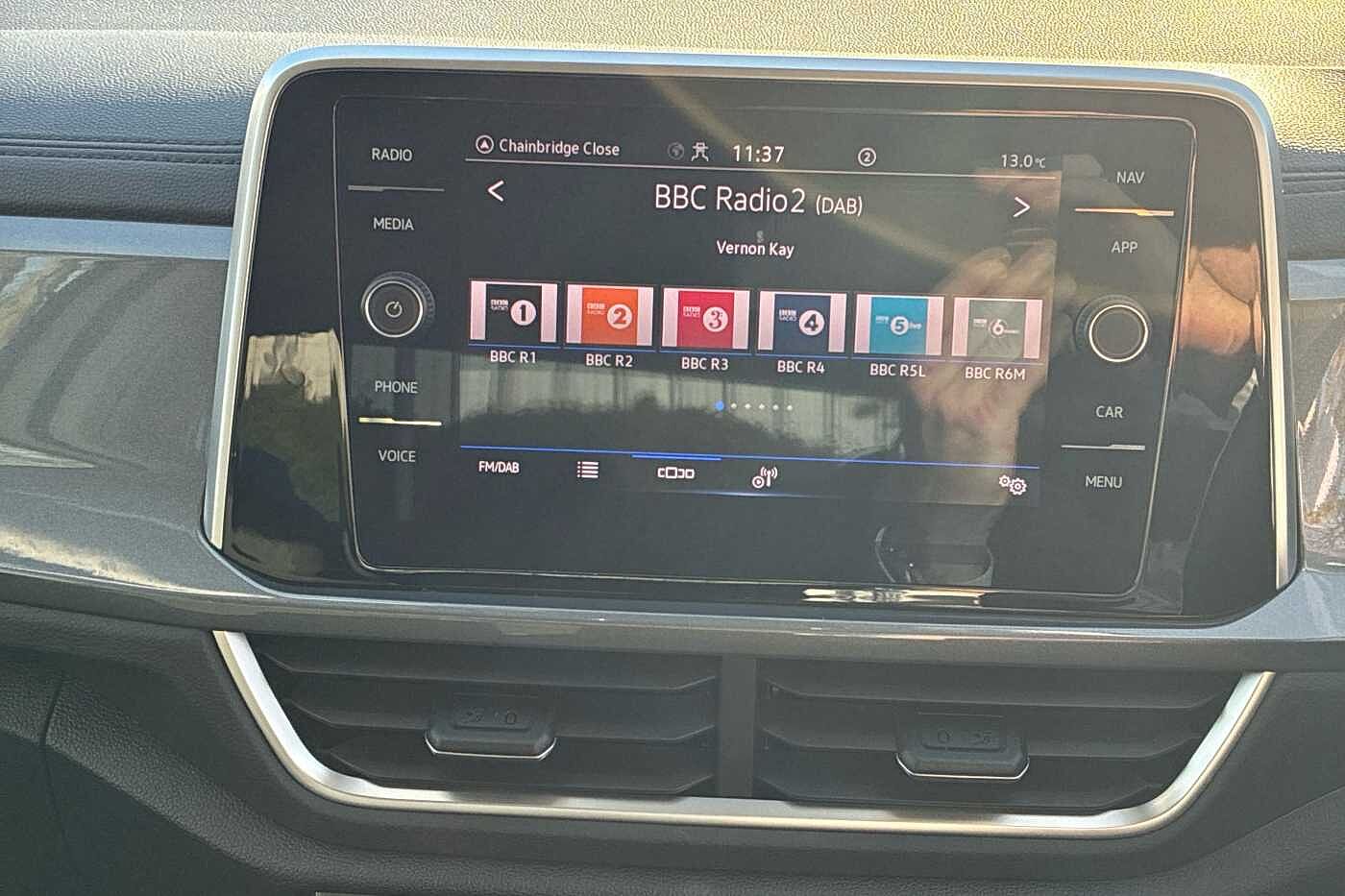 Used Volkswagen T-Roc 2023 for sale - 76350494: Photo 9