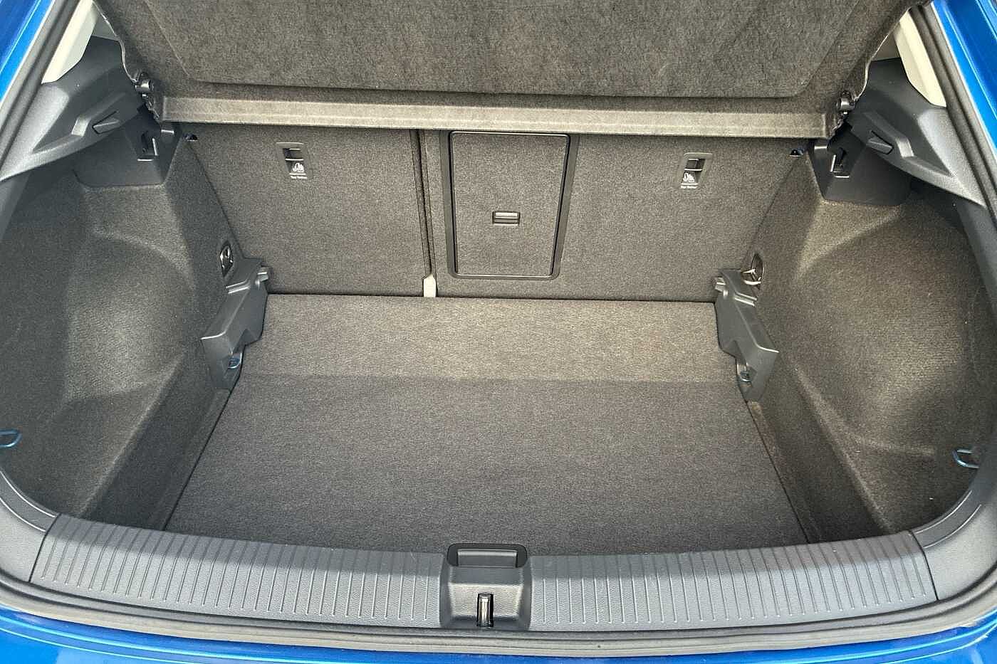 Used Volkswagen T-Roc 2023 for sale - 76410275: Photo 13