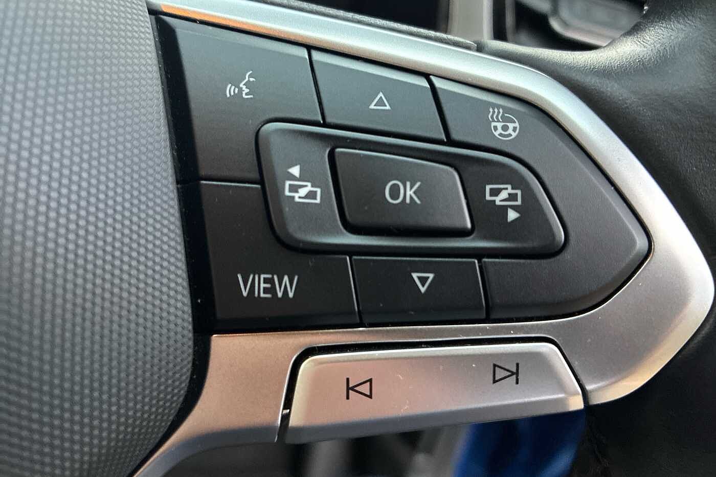 Used Volkswagen T-Roc 2023 for sale - 76410275: Photo 18