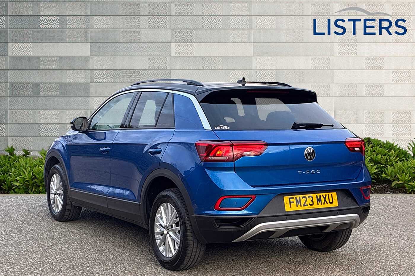 Used Volkswagen T-Roc 2023 for sale - 76410275: Photo 3