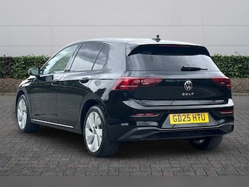 Used Volkswagen Golf 2025 for sale - 79050787: Photo