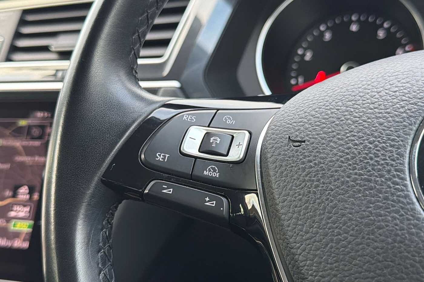 Used Volkswagen Tiguan 2018 for sale - 77725355: Photo 17