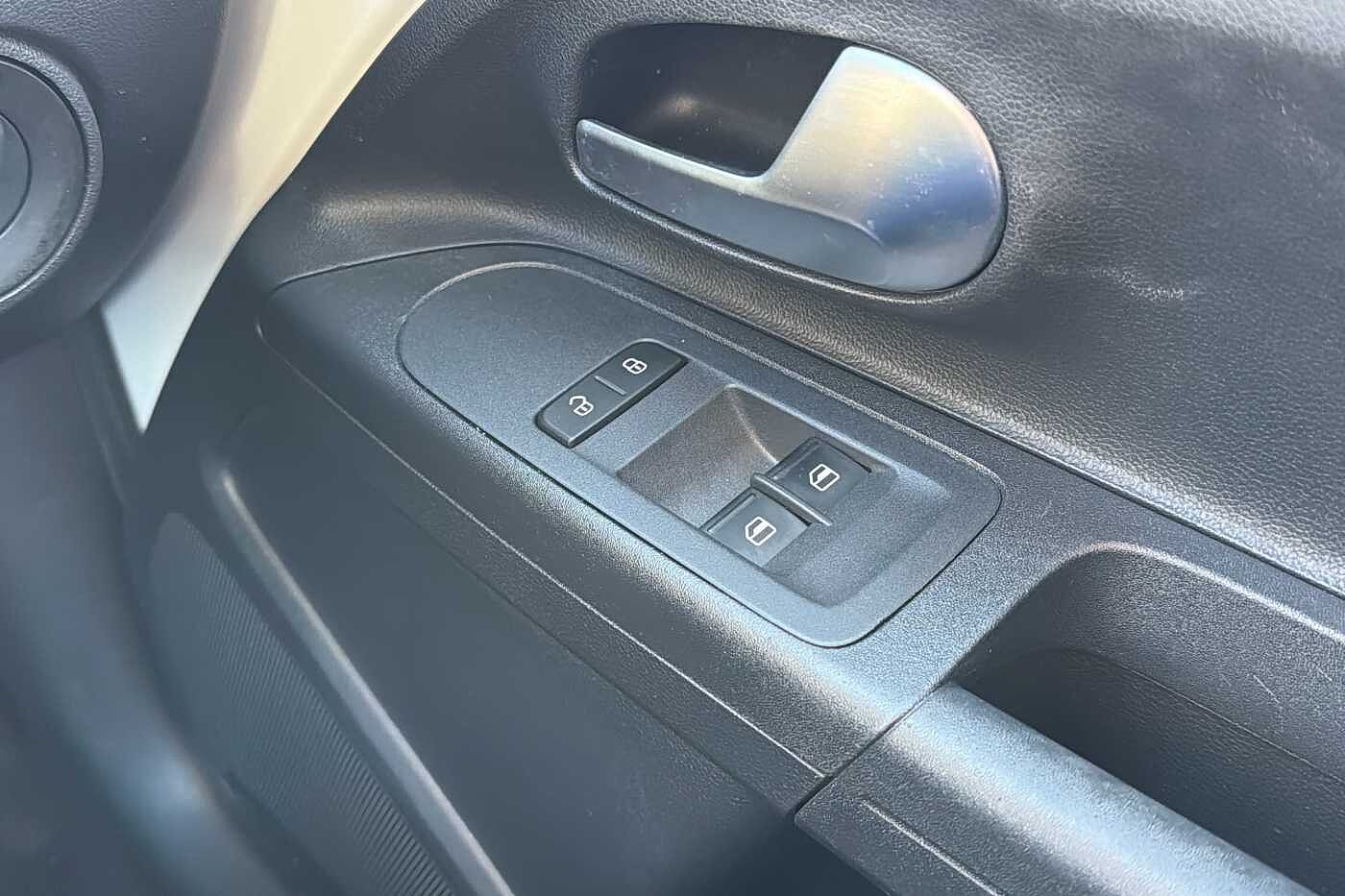 Used Volkswagen up! 2018 for sale - 76670968: Photo 17