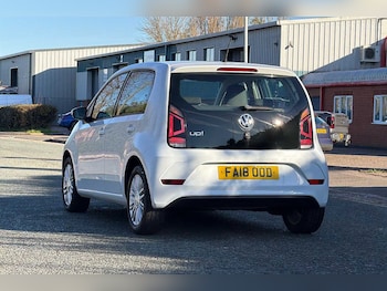 Used Volkswagen up! 2018 for sale - 76670968: Photo