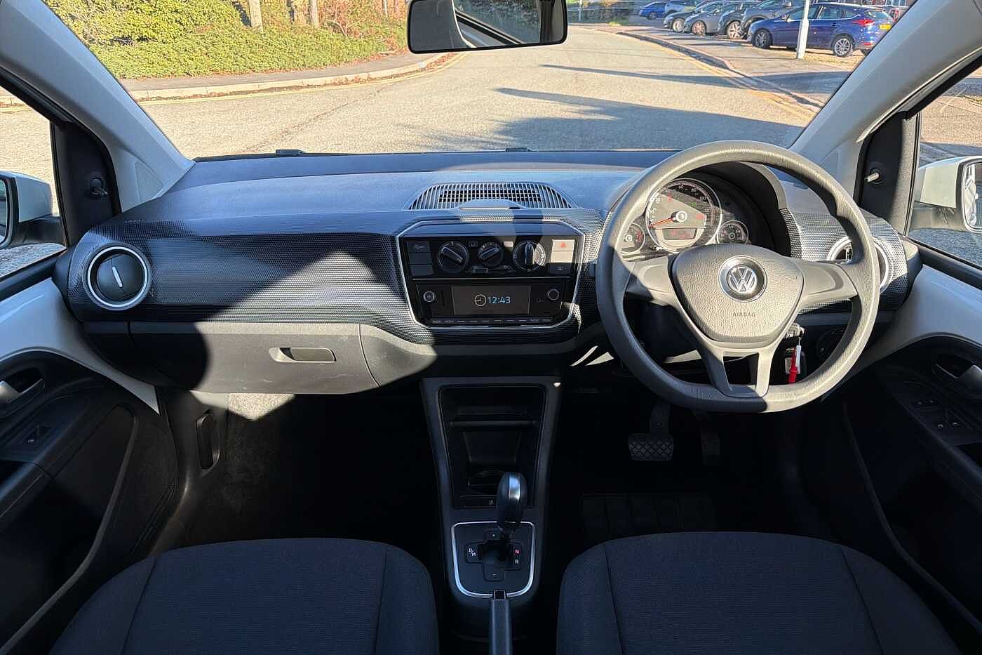 Used Volkswagen up! 2018 for sale - 76670968: Photo 8