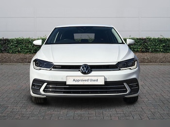 Used Volkswagen Polo 2024 for sale - 78088211: Photo