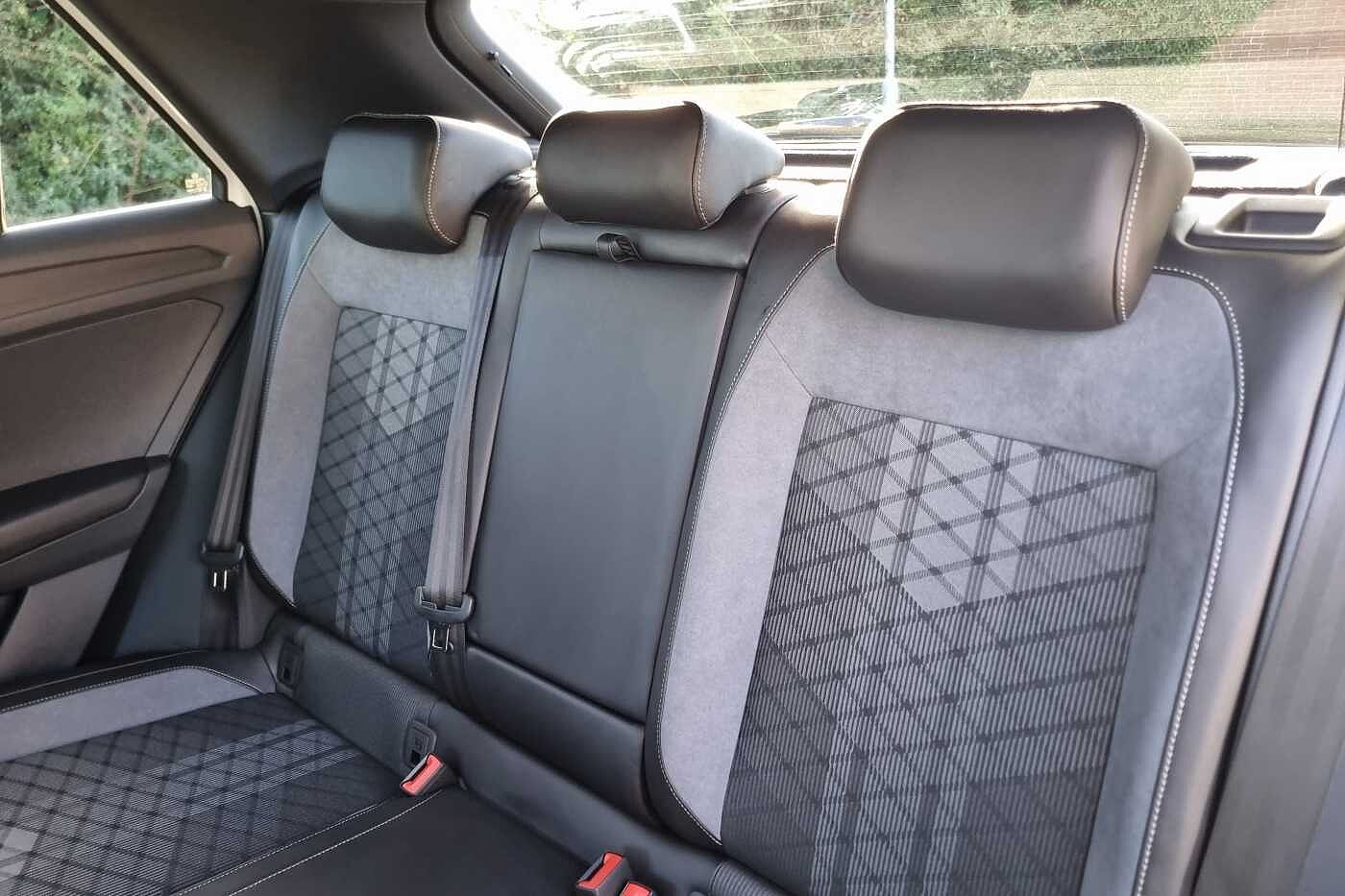 Used Volkswagen T-Roc 2025 for sale - 77177506: Photo 11