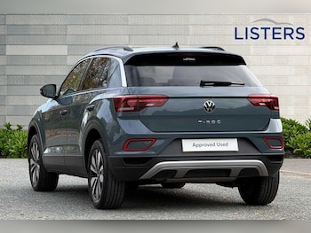 Used Volkswagen T-Roc 2024 for sale - 76168434: Photo