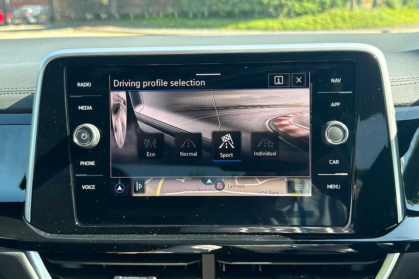 Used Volkswagen T-Roc 2025 for sale - 77177486: Photo 19