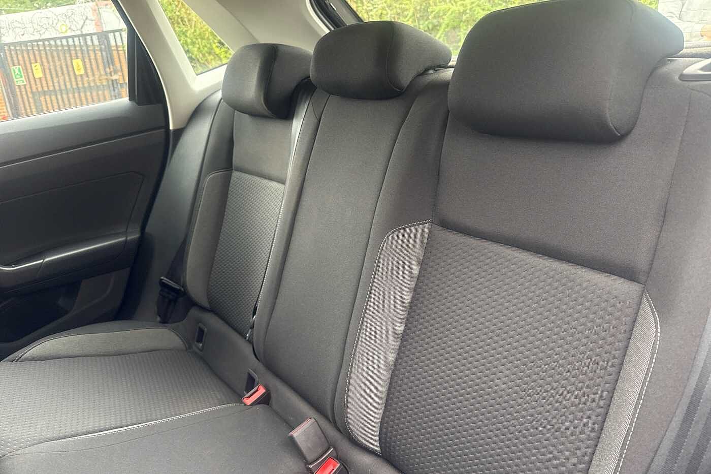 Used Volkswagen Polo 2024 for sale - 76110539: Photo 11