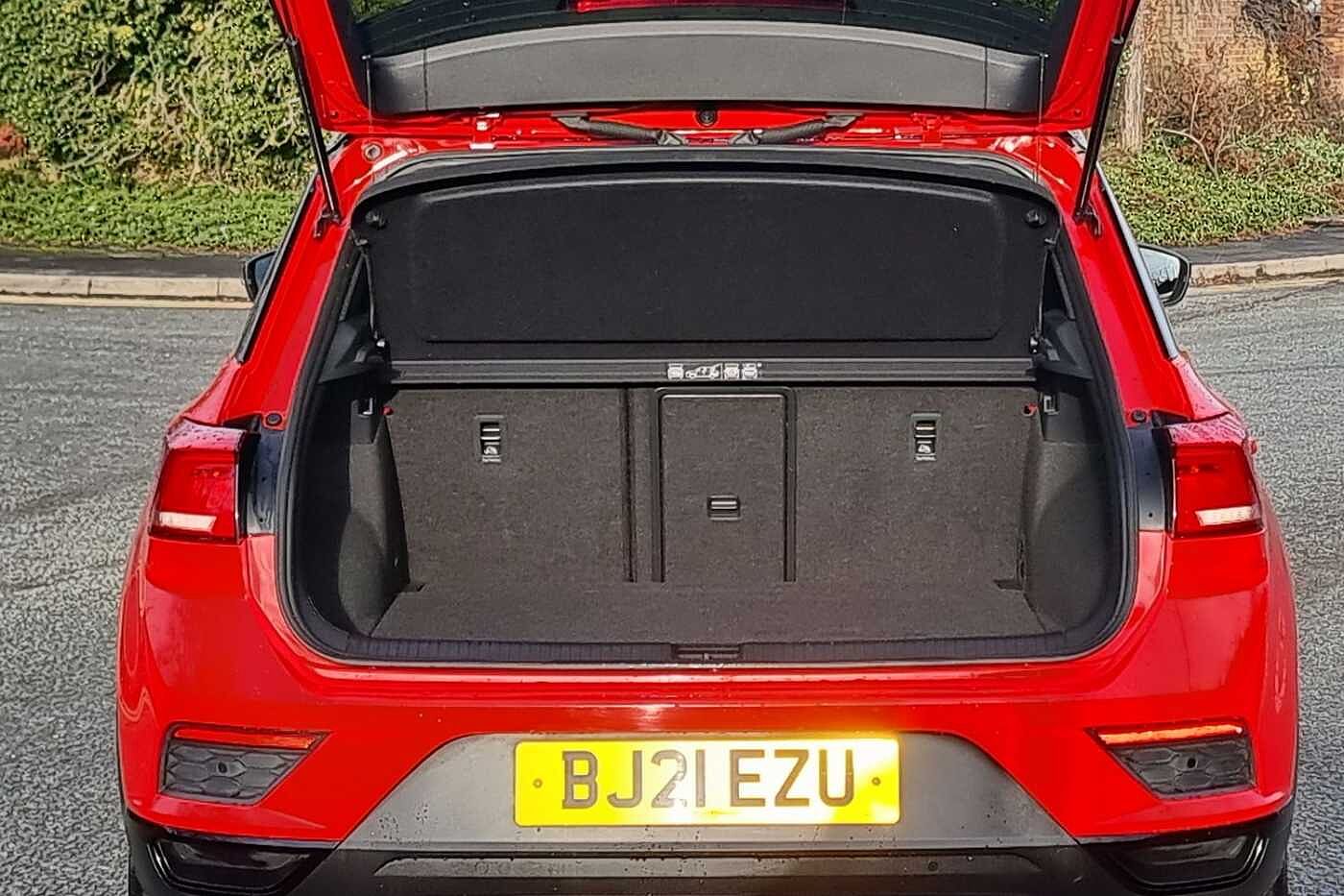 Used Volkswagen T-Roc 2021 for sale - 77176652: Photo 11