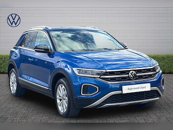 Used Volkswagen T-Roc 2024 for sale - 78215630: Photo