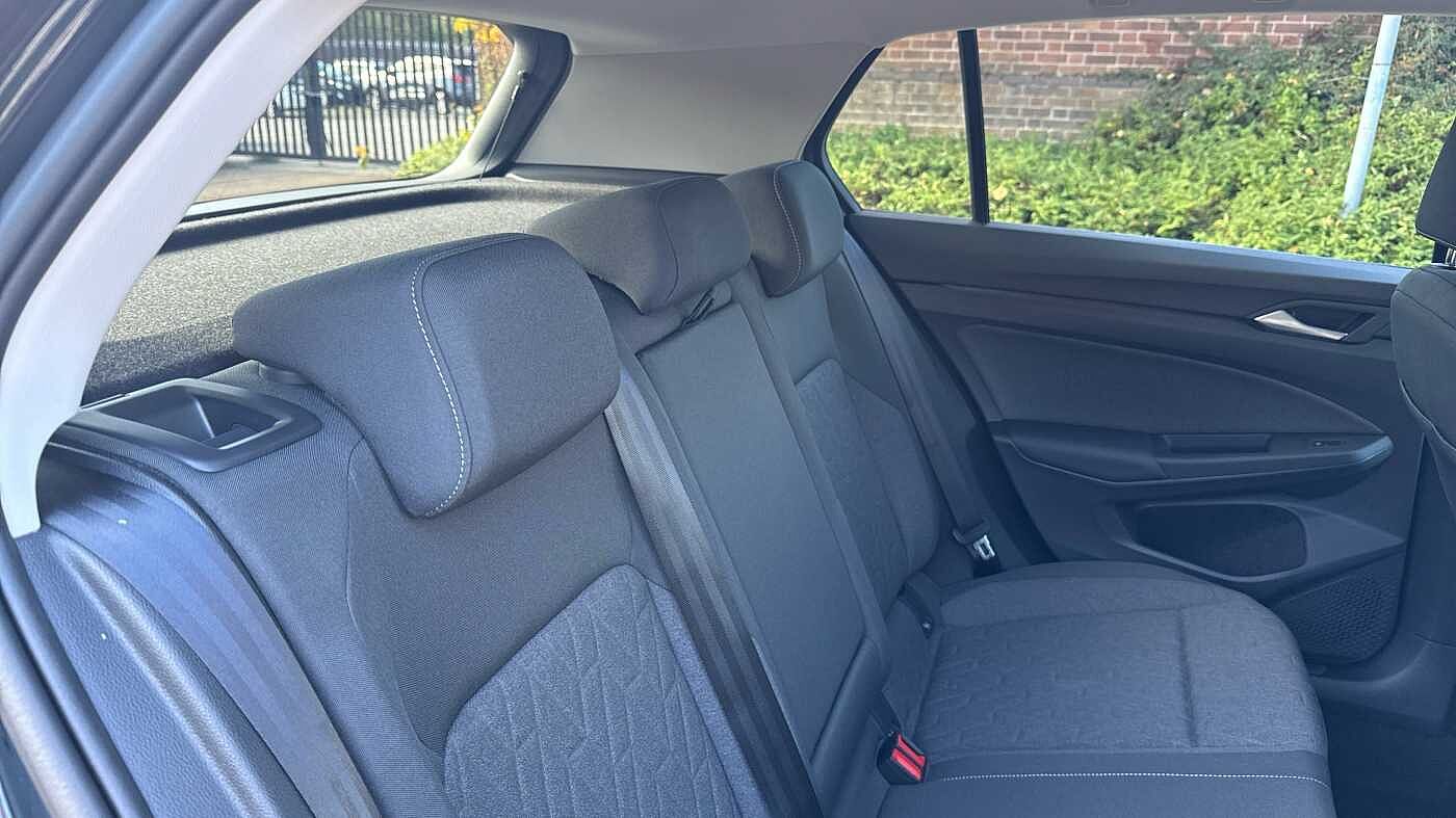 Used Volkswagen Golf 2025 for sale - 76190660: Photo 11