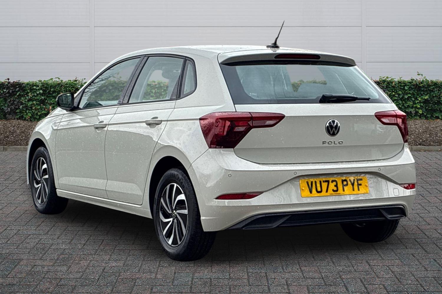 Used Volkswagen Polo 2023 for sale - 77157543: Photo 2