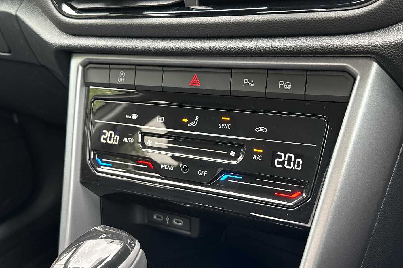 Used Volkswagen T-Roc 2025 for sale - 76110614: Photo 17