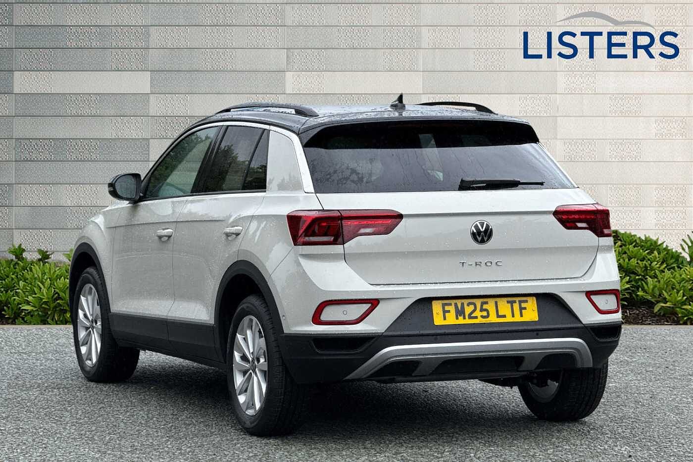 Used Volkswagen T-Roc 2025 for sale - 76110614: Photo 3