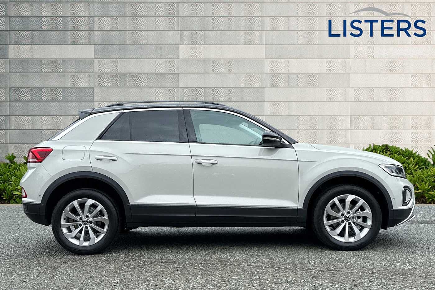 Used Volkswagen T-Roc 2025 for sale - 76110614: Photo 4