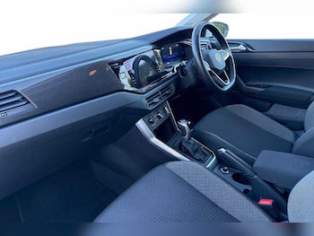 Used Volkswagen Polo 2023 for sale - 77177654: Photo