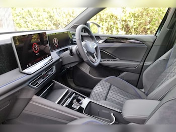 Used Volkswagen Tiguan 2025 for sale - 77177769: Photo