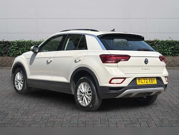 Used Volkswagen T-Roc 2022 for sale - 79363319: Photo