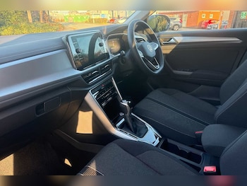 Used Volkswagen T-Roc 2025 for sale - 77177496: Photo