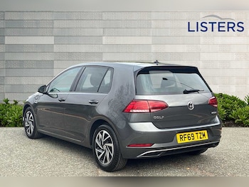 Used Volkswagen Golf 2020 for sale - 76372402: Photo