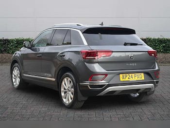 Used Volkswagen T-Roc 2024 for sale - 79713658: Photo