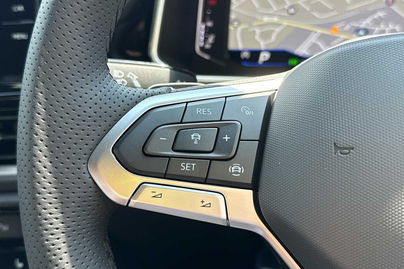 Used Volkswagen T-Roc 2025 for sale - 77177491: Photo 15