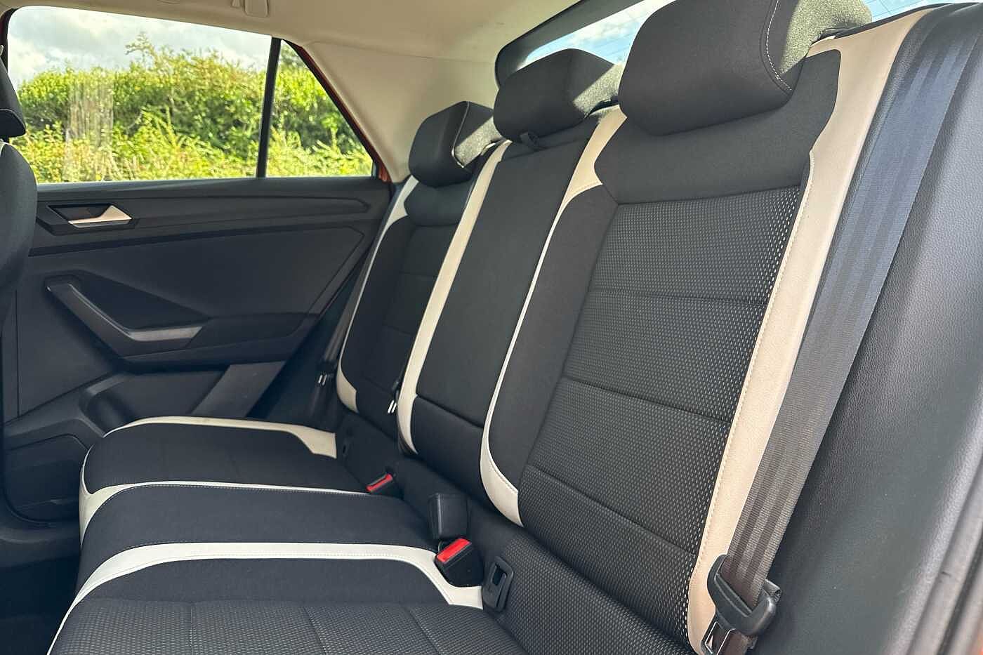 Used Volkswagen T-Roc 2019 for sale - 76110761: Photo 11