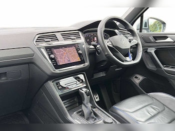 Used Volkswagen Tiguan 2021 for sale - 78246332: Photo