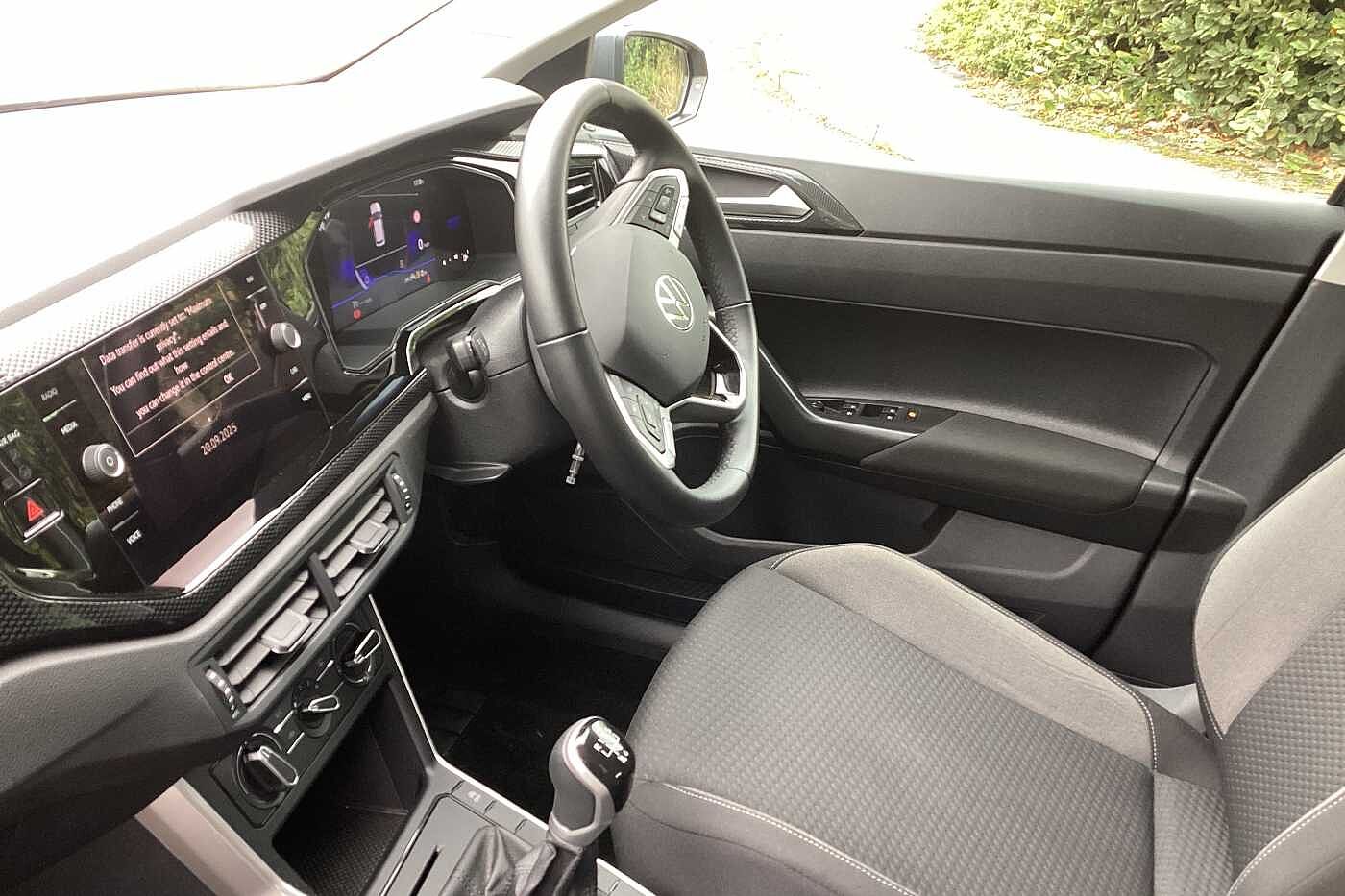 Used Volkswagen Polo 2024 for sale - 76111718: Photo 2