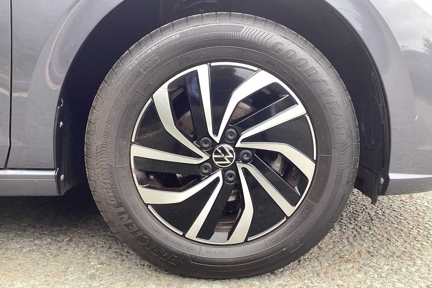 Used Volkswagen Polo 2024 for sale - 76111718: Photo 5