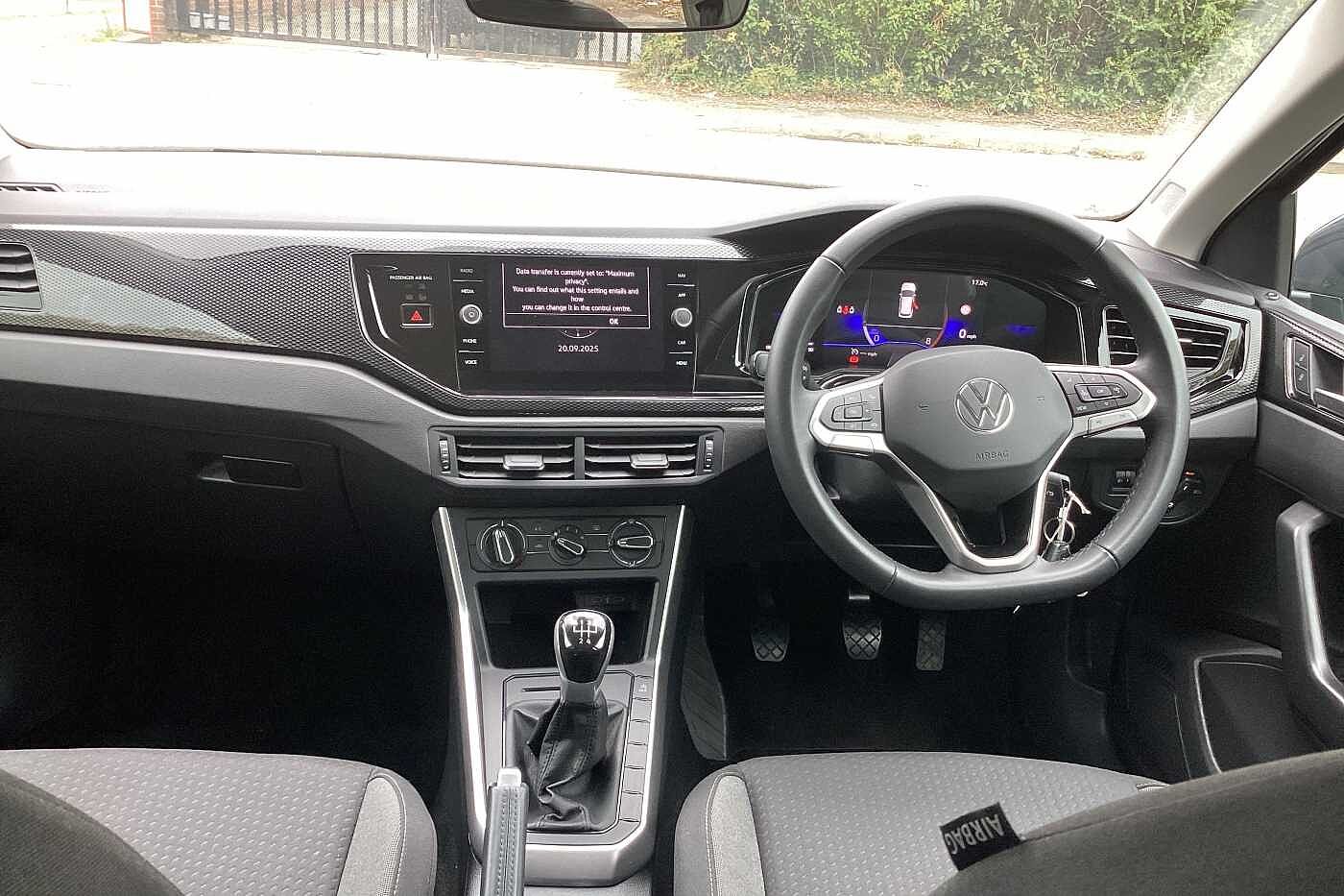 Used Volkswagen Polo 2024 for sale - 76111718: Photo 8