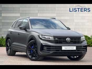 2025 (25) - 3.0 V6 TSI eHybrid 4Motion R 5dr Tip Auto