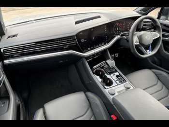 Used Volkswagen Touareg 2025 for sale - 74434319: Photo
