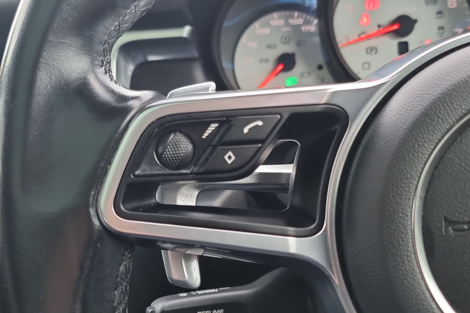 Used Porsche Macan 2019 for sale - 77177190: Photo 19