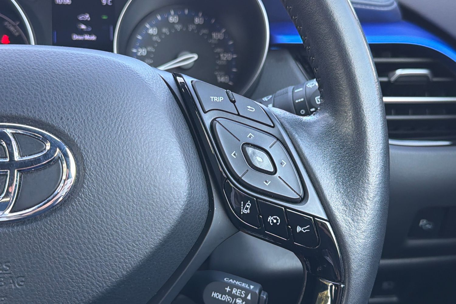 Used Toyota C-HR 2020 for sale - 77672831: Photo 24