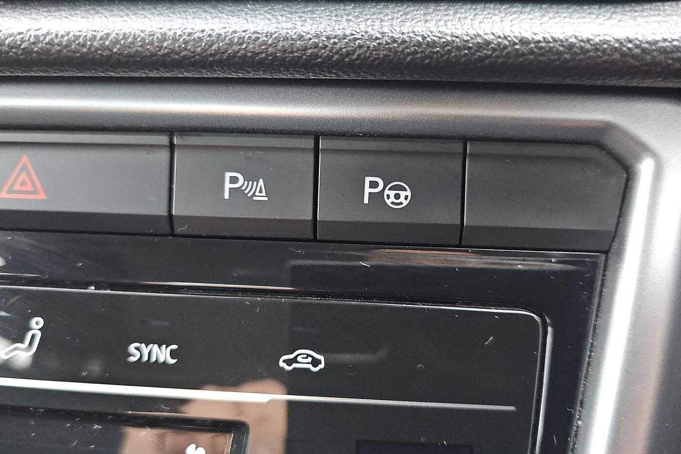 Used Volkswagen T-Roc 2023 for sale - 77413038: Photo 16