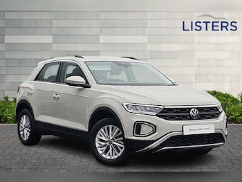 Used Volkswagen T-Roc 2023 for sale - 77413038: Photo