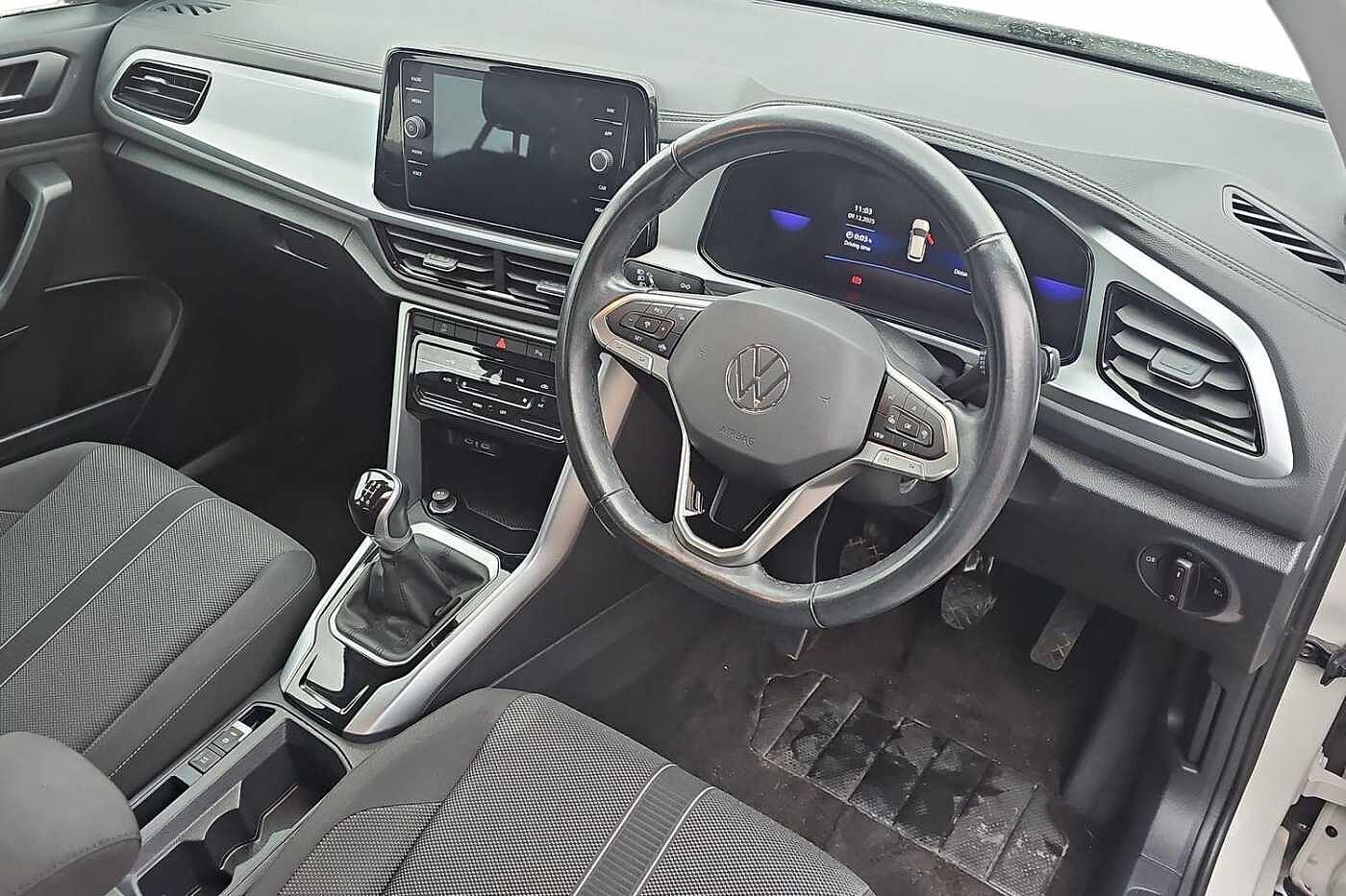 Used Volkswagen T-Roc 2023 for sale - 77413038: Photo 6