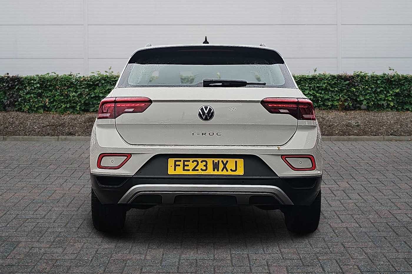 Used Volkswagen T-Roc 2023 for sale - 77413038: Photo 8