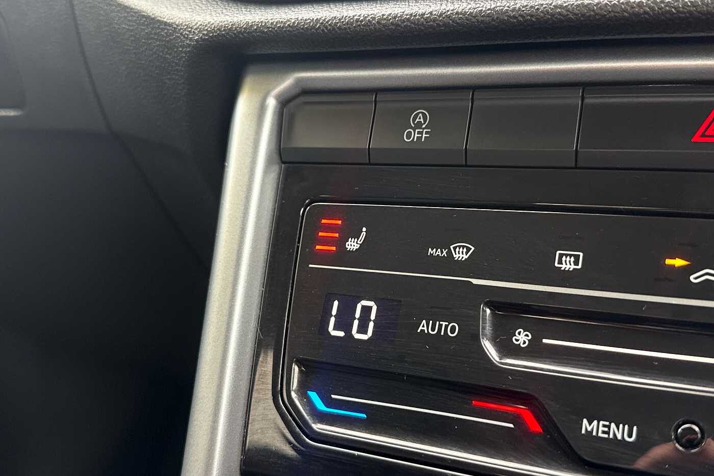 Used Volkswagen T-Roc 2024 for sale - 76110718: Photo 15