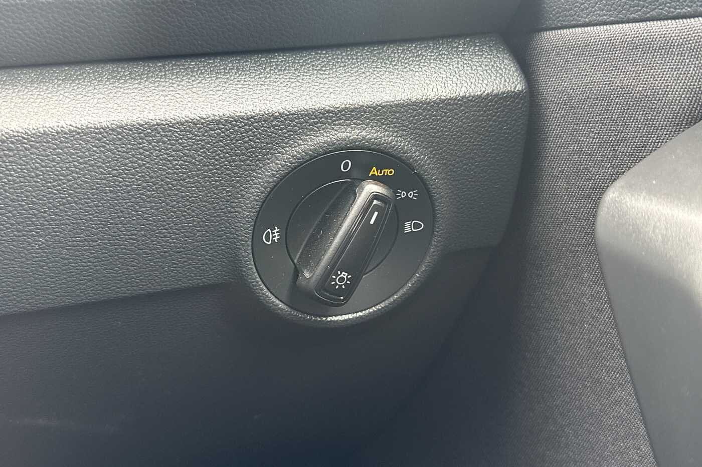 Used Volkswagen T-Roc 2024 for sale - 76110718: Photo 18