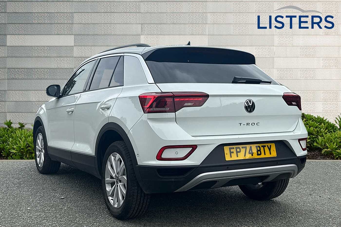 Used Volkswagen T-Roc 2024 for sale - 76110718: Photo 3