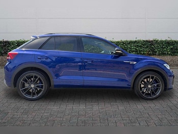 Used Volkswagen T-Roc 2023 for sale - 79363223: Photo
