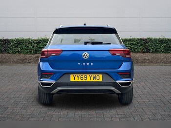 Used Volkswagen T-Roc 2020 for sale - 78220629: Photo