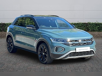 Used Volkswagen T-Roc 2023 for sale - 78912448: Photo
