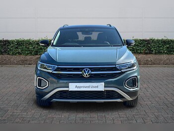 Used Volkswagen T-Roc 2023 for sale - 78912448: Photo